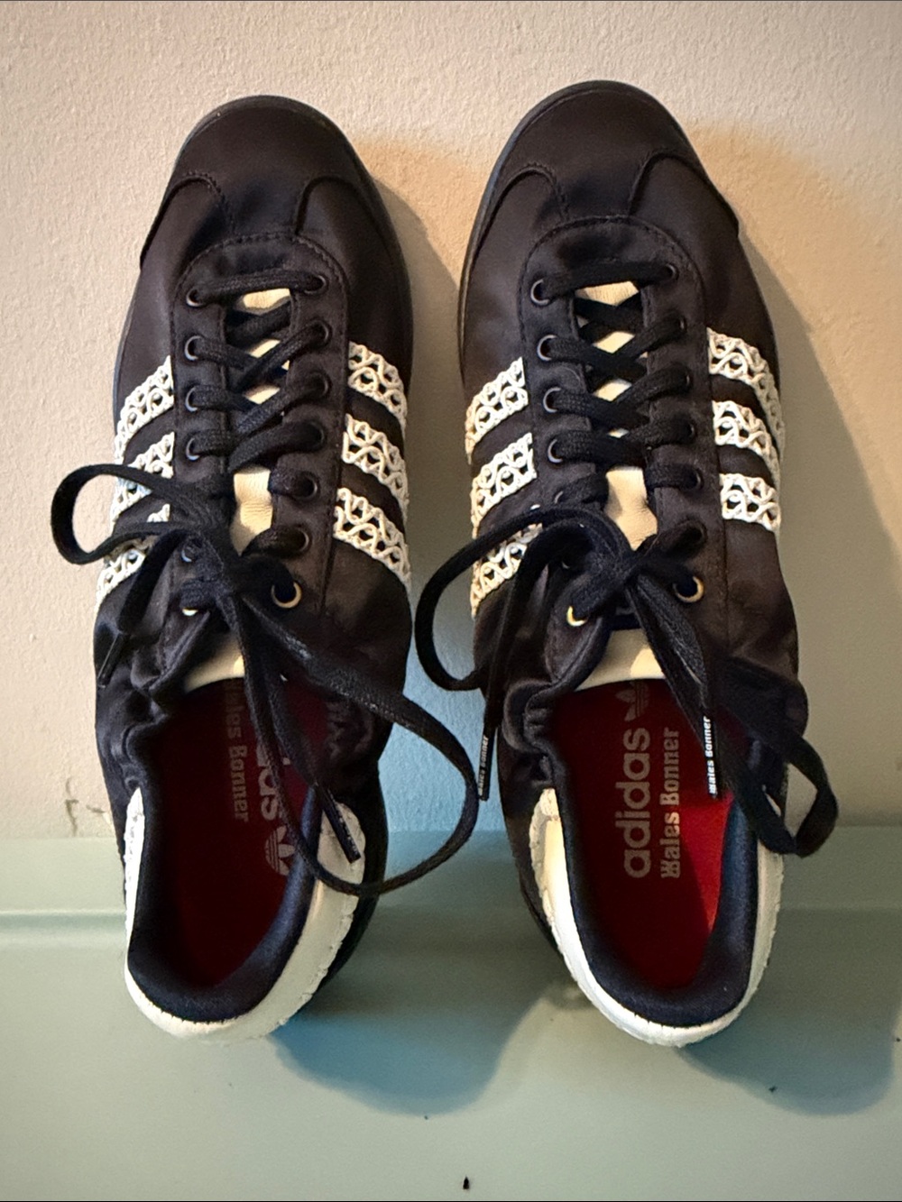 adidas Black Women’s Sneakers with White Lace-Stripes
